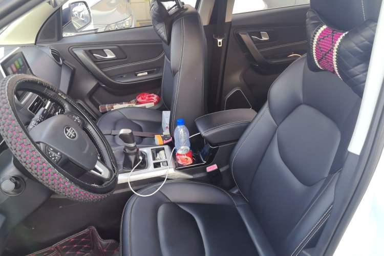 Used Bestune X40 2019 1.6L Manual Luxury Edition China VI Left Front Seat