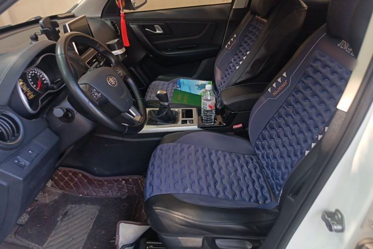 Used Bestune X40 2019 1.6L Manual Luxury Edition China VI Left Front Seat