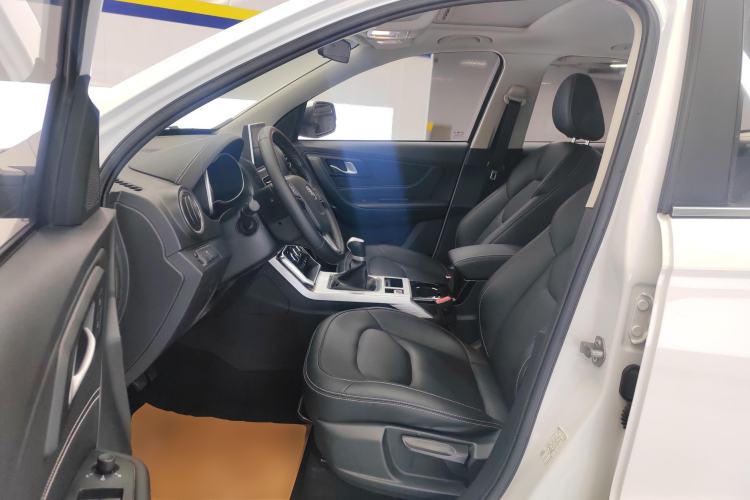 Used Bestune X40 2019 1.6L Manual Luxury Edition China V Left Front Seat