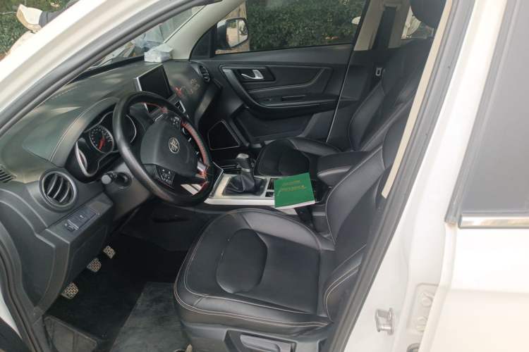 Used Bestune X40 2019 1.6L Manual Luxury Edition China VI Left Front Seat