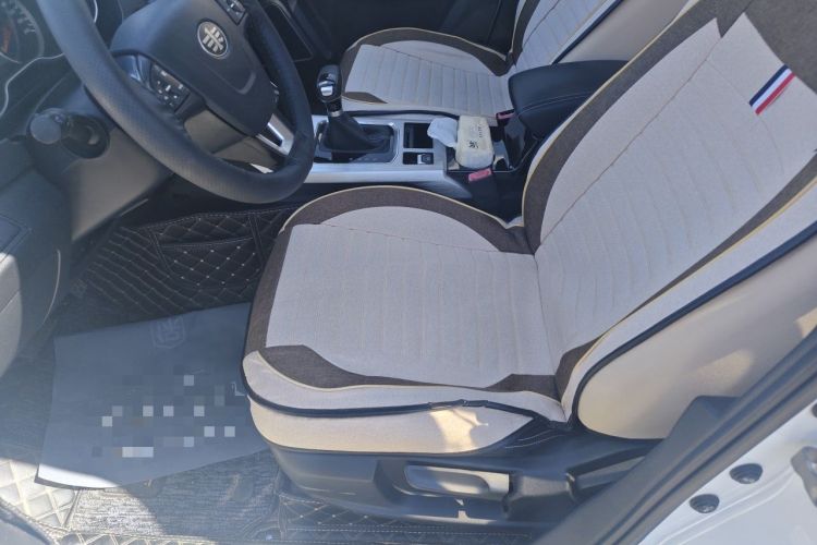 Used Bestune X40 2019 1.6L Automatic Luxury Edition China VI Left Front Seat