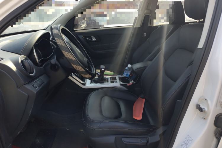 Used Bestune X40 2019 1.6L Automatic Luxury Edition China VI Left Front Seat