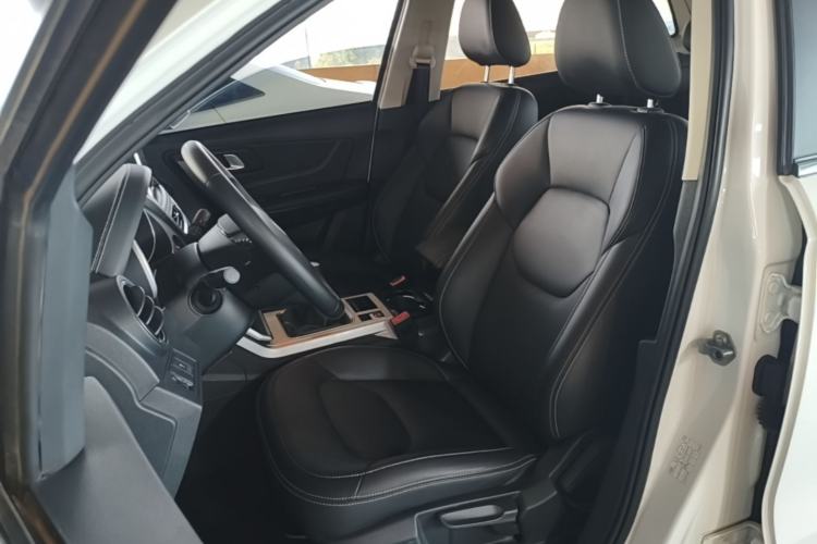 Used Bestune X40 2019 1.6L Manual Luxury Edition China VI Left Front Seat