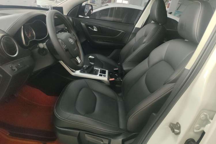 Used Bestune X40 2019 1.6L Manual Connected Smart Cool Version China V Left Front Seat