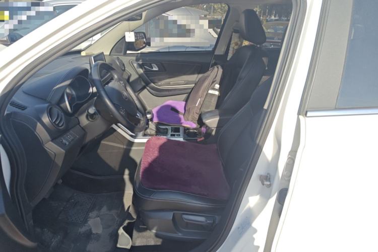 Used Bestune X40 2019 1.6L Automatic Luxury Edition China VI Left Front Seat