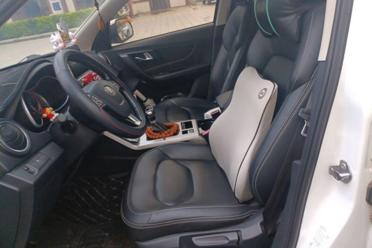 Used Bestune X40 2019 1.6L Automatic Luxury Version China V Emission Standard Left Front Seat