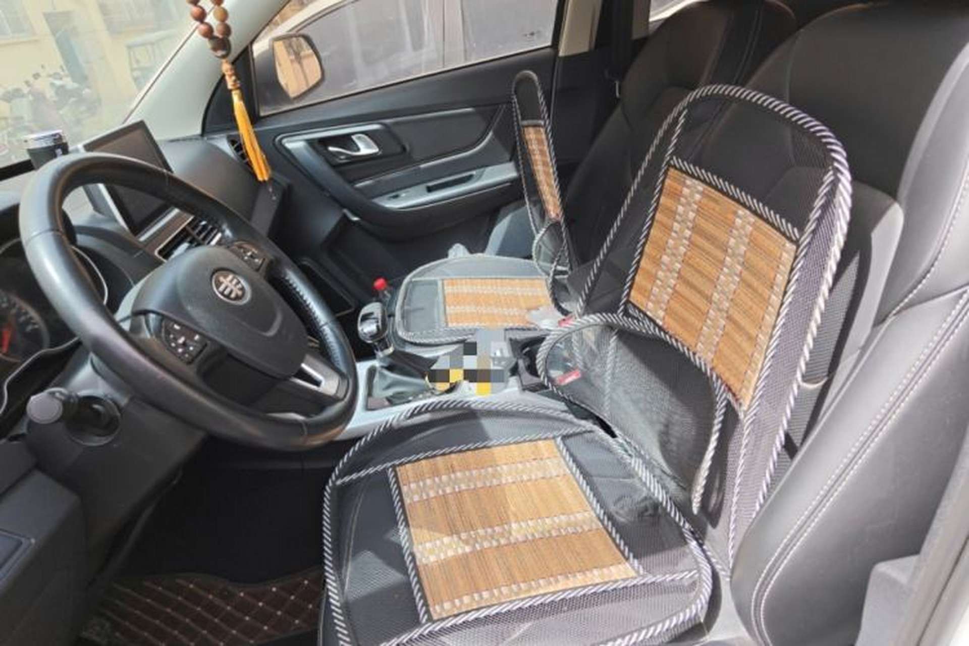 Used Bestune X40 2019 1.6L Automatic Luxury Edition China VI Left Front Seat