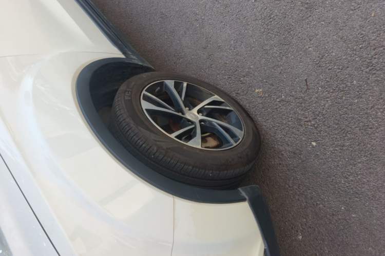 Used Bestune X40 2019 1.6L Manual Luxury Edition China VI Left Front Wheel Hub
