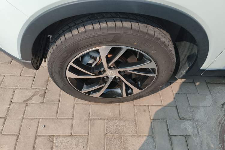 Used Bestune X40 2019 1.6L Manual Luxury Edition China V Left Front Wheel Hub