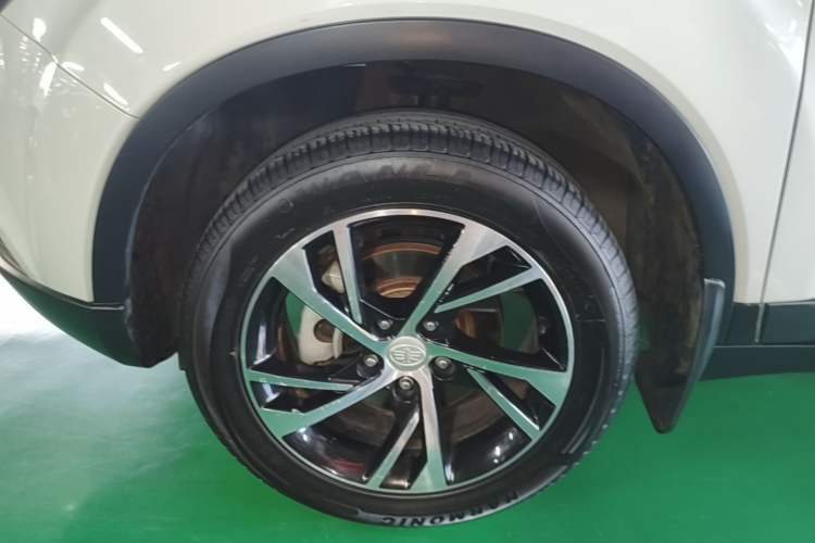 Used Bestune X40 2019 1.6L Manual Luxury Edition China VI Left Front Wheel Hub