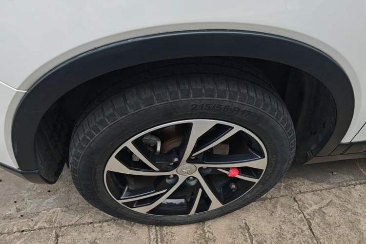 Used Bestune X40 2019 1.6L Automatic Luxury Edition China VI Left Front Wheel Hub