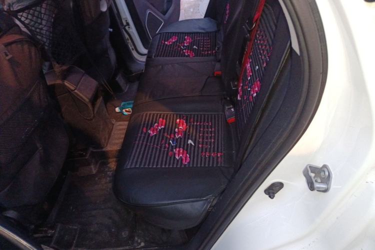 Used Bestune X40 2019 1.6L Automatic Luxury Edition China VI Left Rear Seat