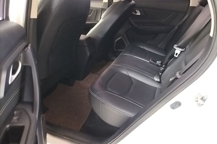 Used Bestune X40 2019 1.6L Automatic Luxury Edition China VI Left Rear Seat