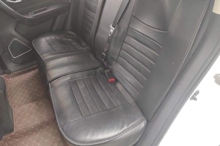 Used Bestune X40 2019 1.6L Automatic Luxury Version China V Emission Standard Left Rear Seat