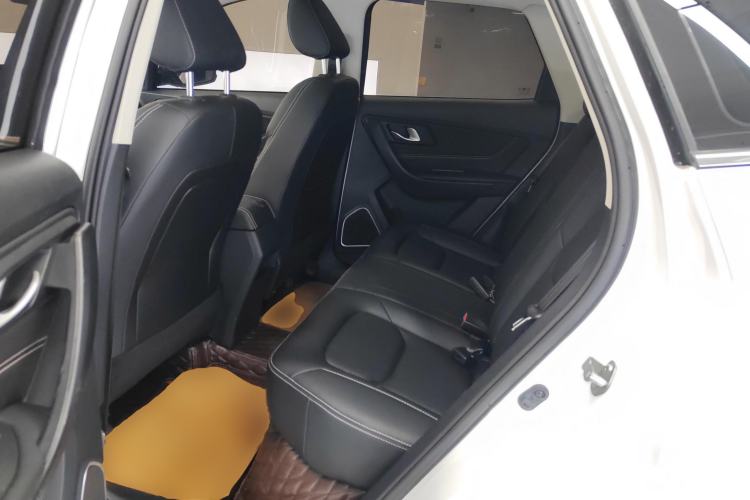 Used Bestune X40 2019 1.6L Automatic Luxury Edition China VI Left Rear Seat