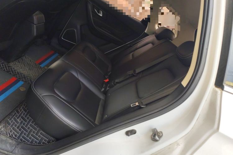Used Bestune X40 2019 1.6L Automatic Luxury Version China V Emission Standard Left Rear Seat