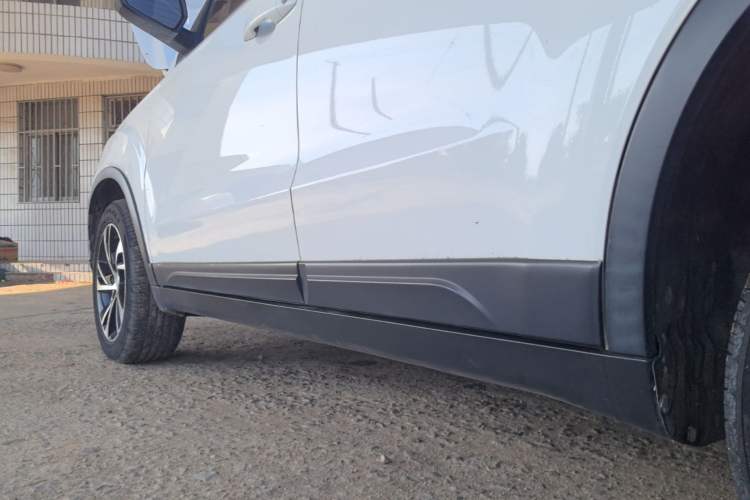 Used Bestune X40 2019 1.6L Manual Comfort Version China V Emission Standard Left Side Sill