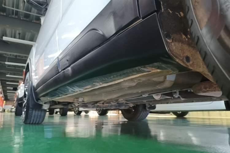 Used Bestune X40 2019 1.6L Manual Luxury Edition China VI Left Side Sill