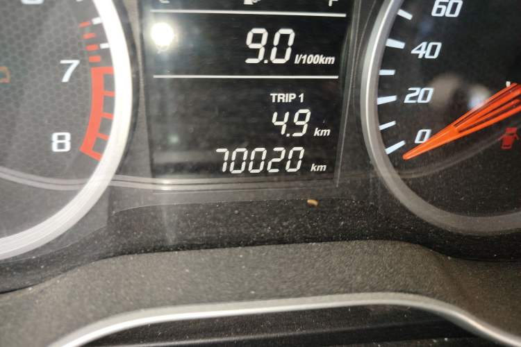 Used Bestune X40 2019 1.6L Manual Luxury Edition China VI Odometer Close Up