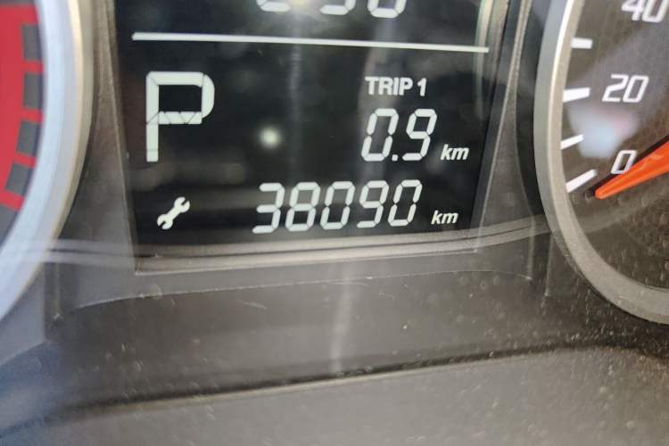 Used Bestune X40 2019 1.6L Automatic Luxury Edition China VI Odometer Close Up