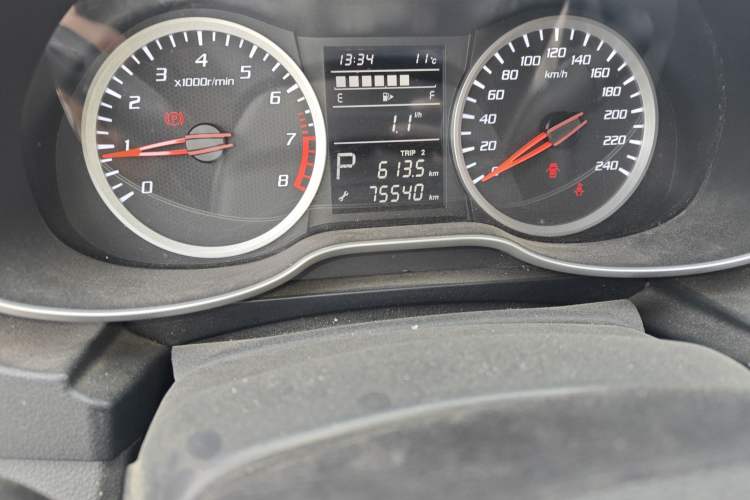 Used Bestune X40 2019 1.6L Automatic Luxury Edition China VI Odometer Close Up