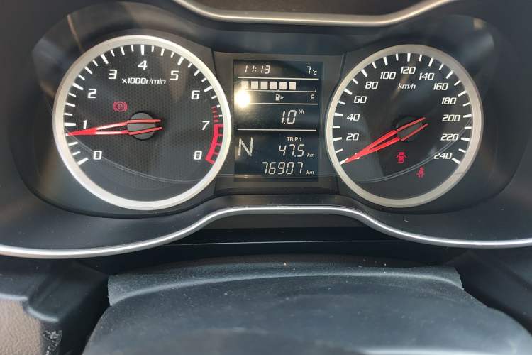Used Bestune X40 2019 1.6L Automatic Luxury Edition China VI Odometer Close Up