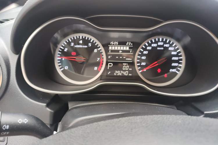 Used Bestune X40 2019 1.6L Automatic Luxury Version China V Emission Standard Odometer Close Up