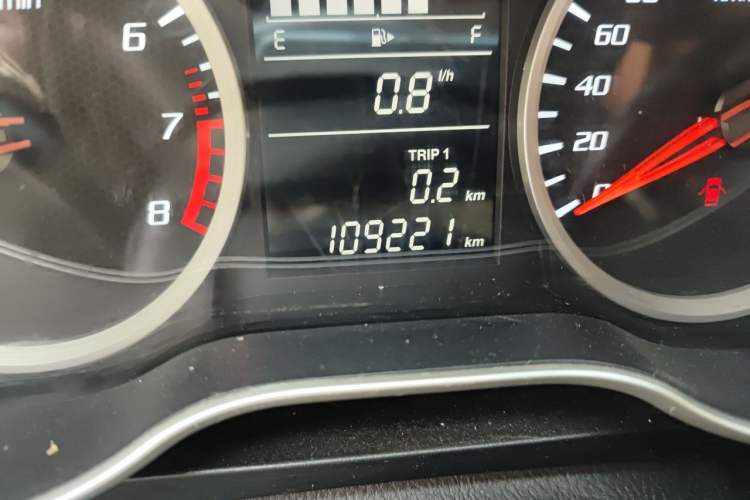 Used Bestune X40 2019 1.6L Manual Luxury Edition China VI Odometer Close Up