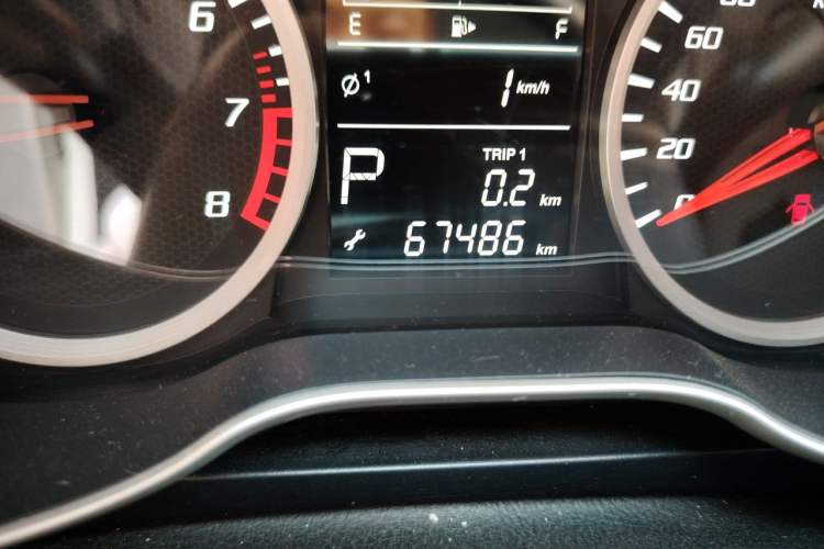 Used Bestune X40 2019 1.6L Automatic Luxury Edition China VI Odometer Close Up