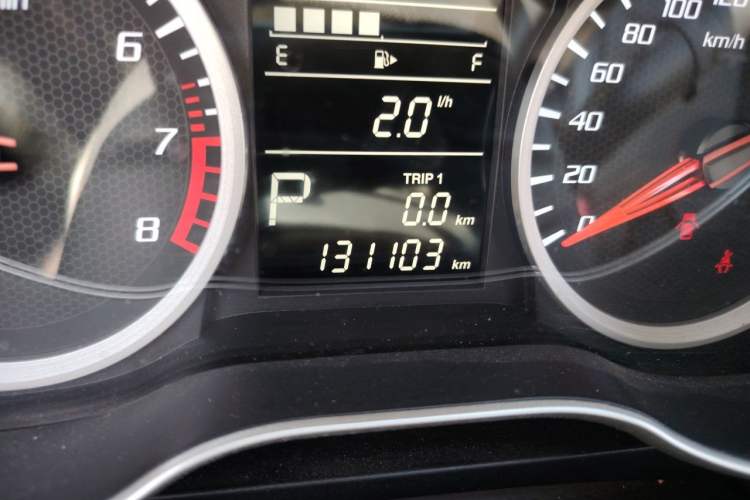 Used Bestune X40 2019 1.6L Automatic Luxury Edition China VI Odometer Close Up