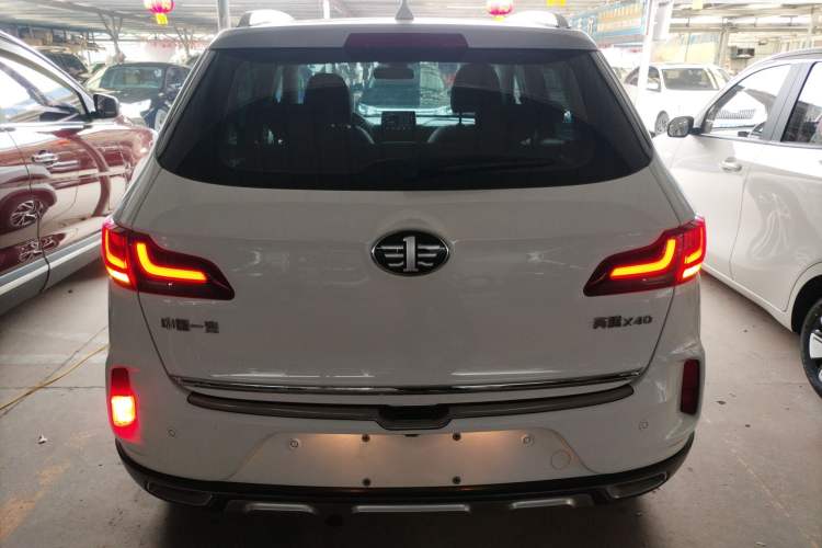 Used Bestune X40 2019 1.6L Manual Luxury Edition China VI Rear