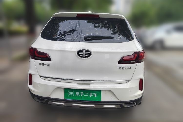 Used Bestune X40 2019 1.6L Automatic Luxury Version China V Emission Standard Rear