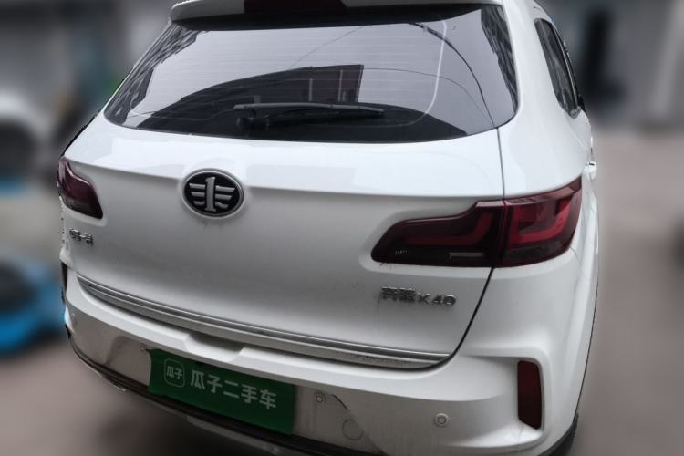 Used Bestune X40 2019 1.6L Automatic Luxury Version China V Emission Standard Rear