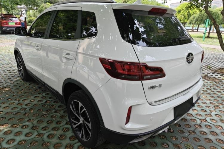 Used Bestune X40 2019 1.6L Manual Luxury Edition China VI Rear Left 45 Deg