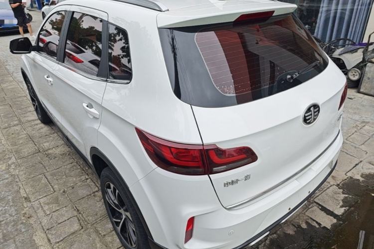 Used Bestune X40 2019 1.6L Automatic Luxury Edition China VI Rear Left 45 Deg