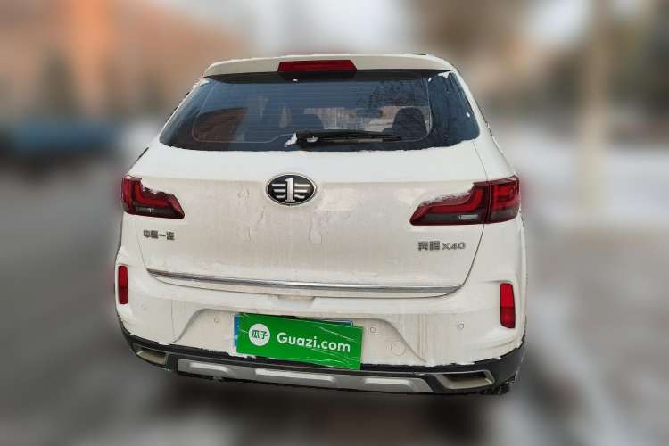 Used Bestune X40 2019 1.6L Automatic Luxury Version China V Emission Standard Rear