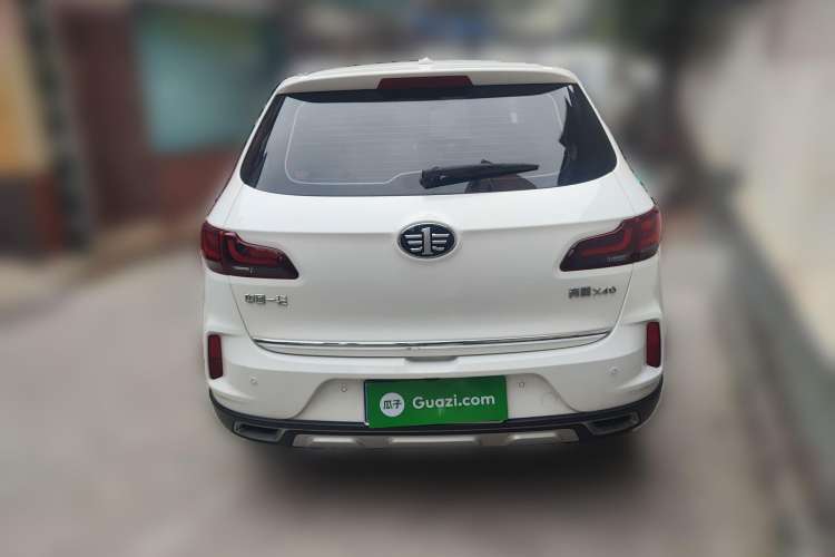 Used Bestune X40 2019 1.6L Automatic Luxury Version China V Emission Standard Rear