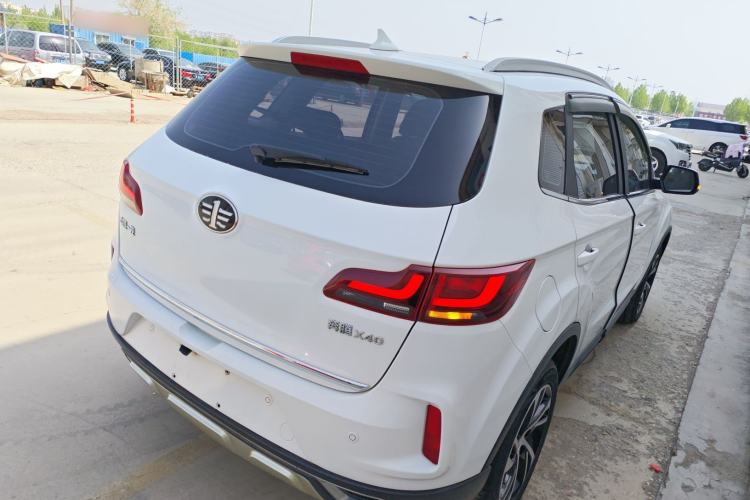 Used Bestune X40 2019 1.6L Automatic Luxury Edition China VI Rear Right 45 Deg