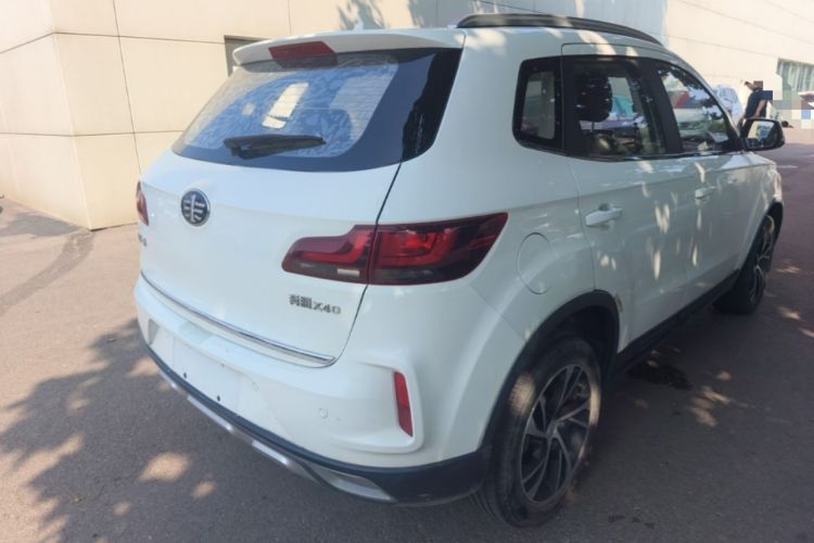 Used Bestune X40 2019 1.6L Manual Luxury Edition China VI Rear Right 45 Deg