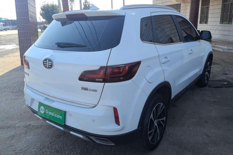 Used Bestune X40 2019 1.6L Manual Comfort Version China V Emission Standard Rear Right 45 Deg