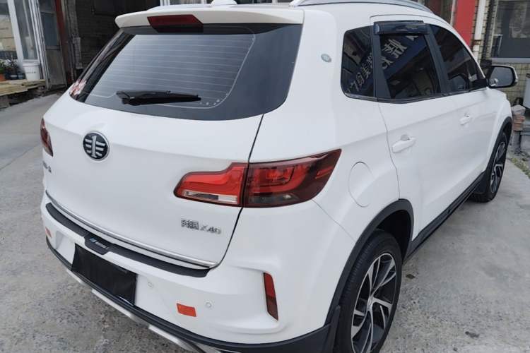 Used Bestune X40 2019 1.6L Manual Luxury Edition China V Rear Right 45 Deg