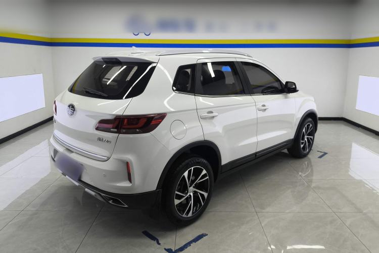 Used Bestune X40 2019 1.6L Automatic Connected Smart Cool Version China V Emission Standard Rear Right 45 Deg