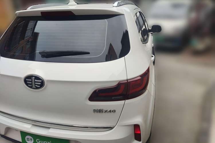 Used Bestune X40 2019 1.6L Automatic Luxury Version China V Emission Standard Rear Right 45 Deg