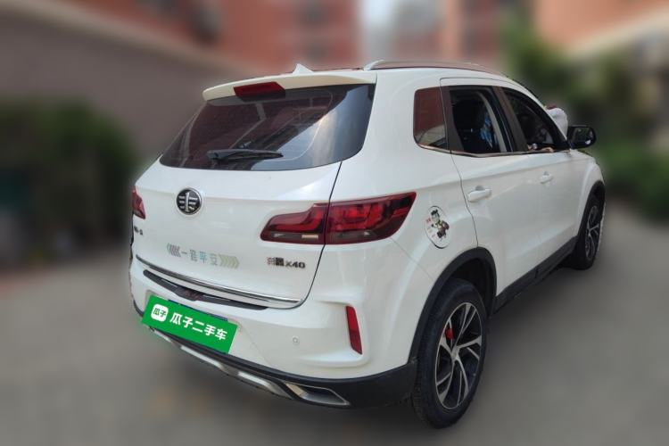 Used Bestune X40 2019 1.6L Automatic Luxury Edition China VI Rear Right 45 Deg