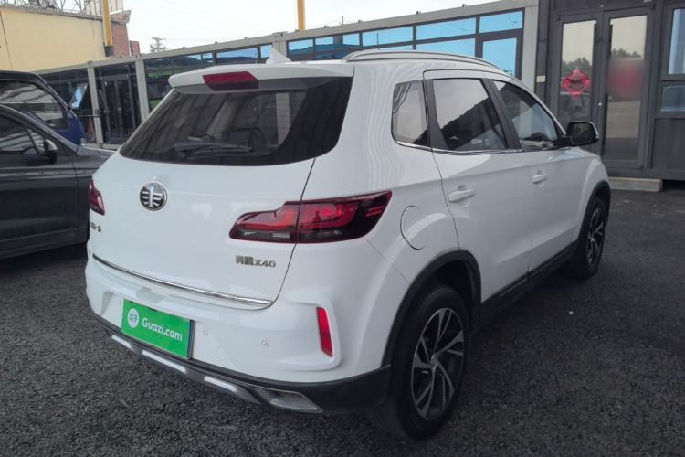 Used Bestune X40 2019 1.6L Automatic Luxury Version China V Emission Standard Rear Right 45 Deg