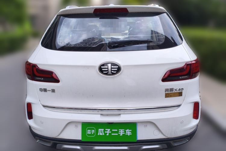 Used Bestune X40 2019 1.6L Automatic Luxury Version China V Emission Standard Rear