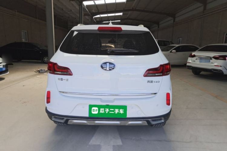 Used Bestune X40 2019 1.6L Automatic Luxury Edition China VI Rear