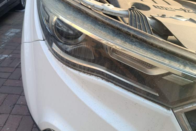 Used Bestune X40 2019 1.6L Automatic Luxury Edition China VI Right Front Headlight