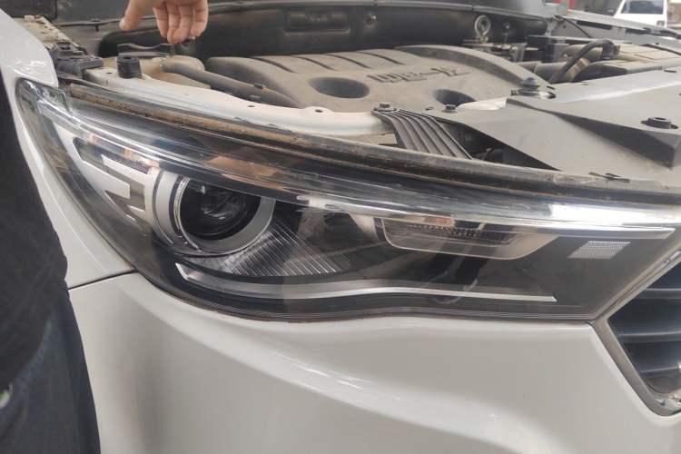 Used Bestune X40 2019 1.6L Manual Luxury Edition China VI Right Front Headlight