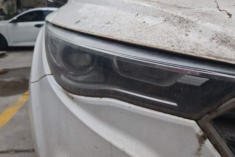 Used Bestune X40 2019 1.6L Manual Luxury Edition China V Right Front Headlight